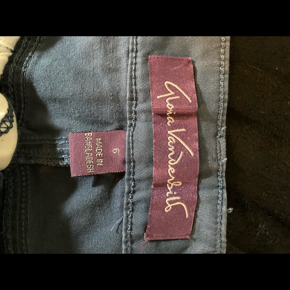 Size 6 Gloria Vanderbilt Amanda 2.0 Jeans - Picture 4 of 5